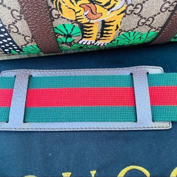 GUCCI Rare & Sold out GG Supreme Bengal Tiger - Picture 3 of 16
